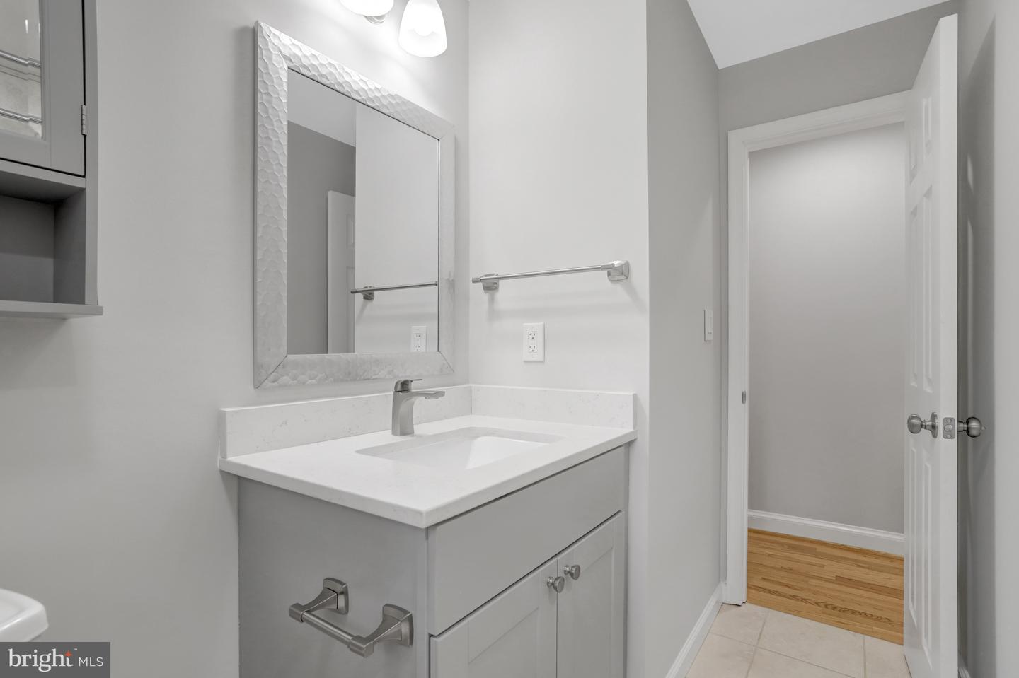 5820 Bush Hill Dr Property Photo 49