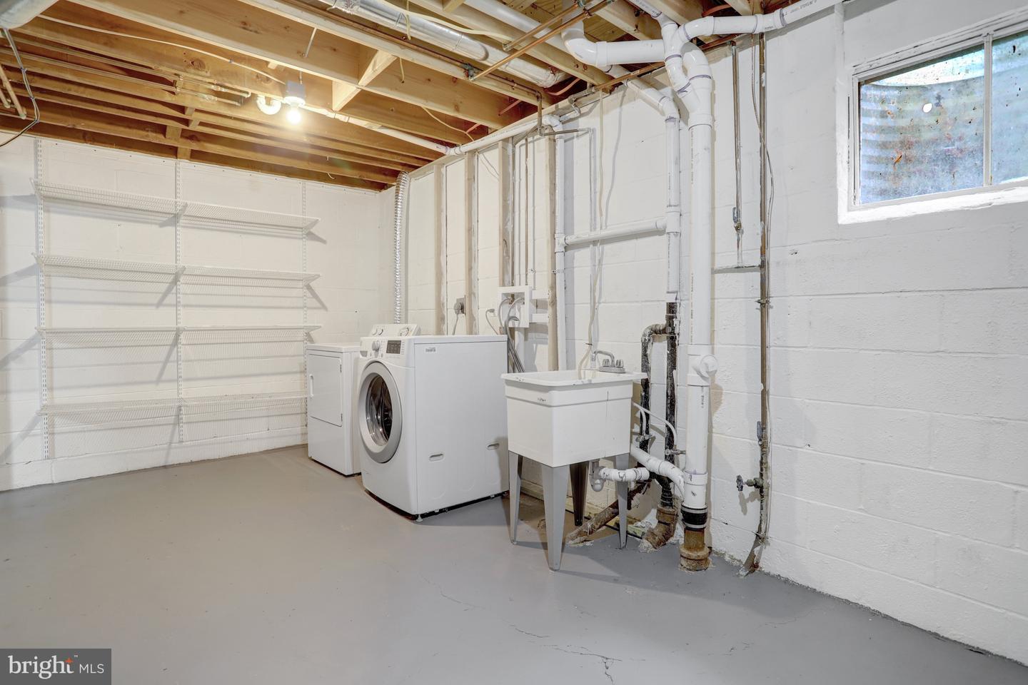 5820 Bush Hill Dr Property Photo 62