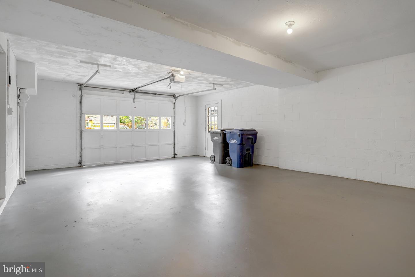 5820 Bush Hill Dr Property Photo 64