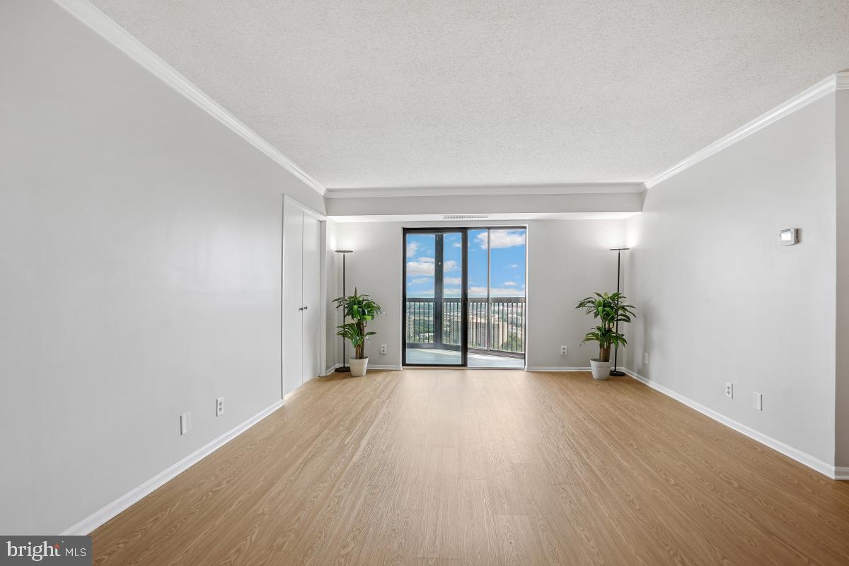5901 Mount Eagle Dr #1610 Property Photo 11