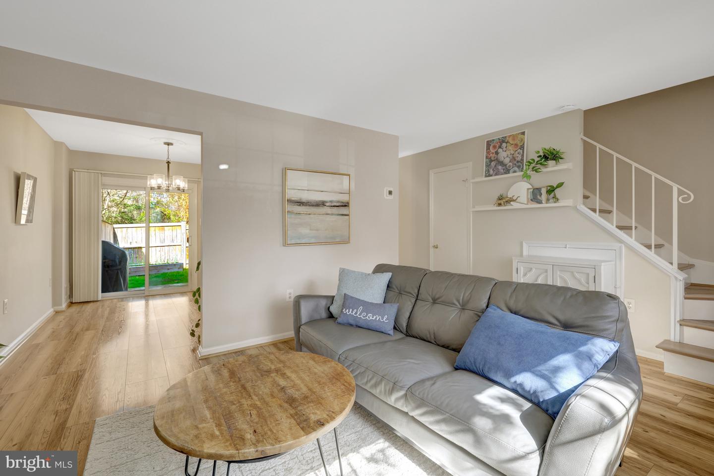 9979 Capperton Dr Property Photo 8