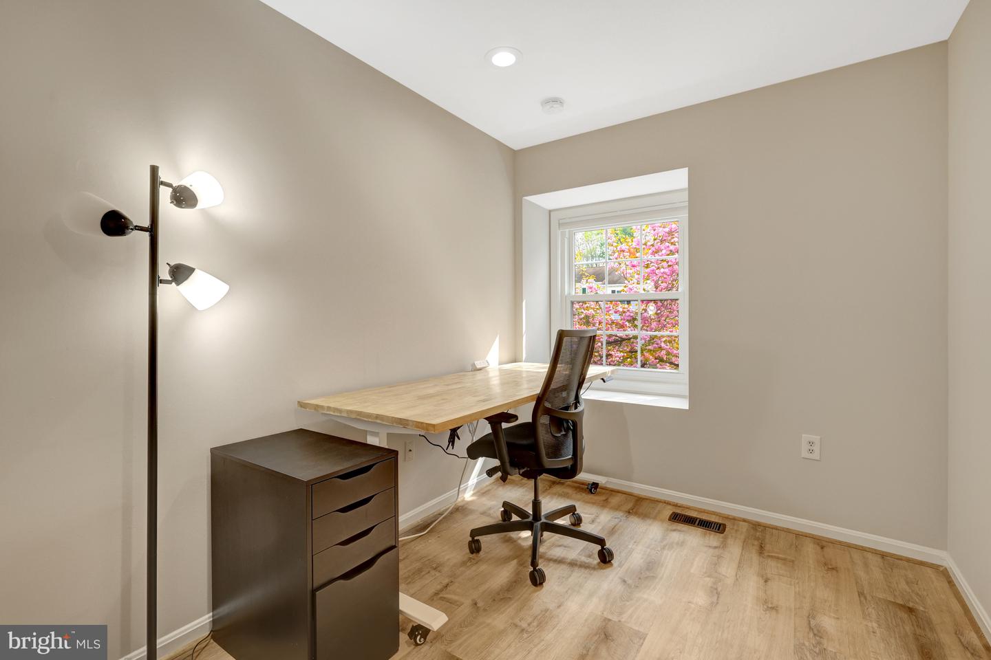 9979 Capperton Dr Property Photo 30