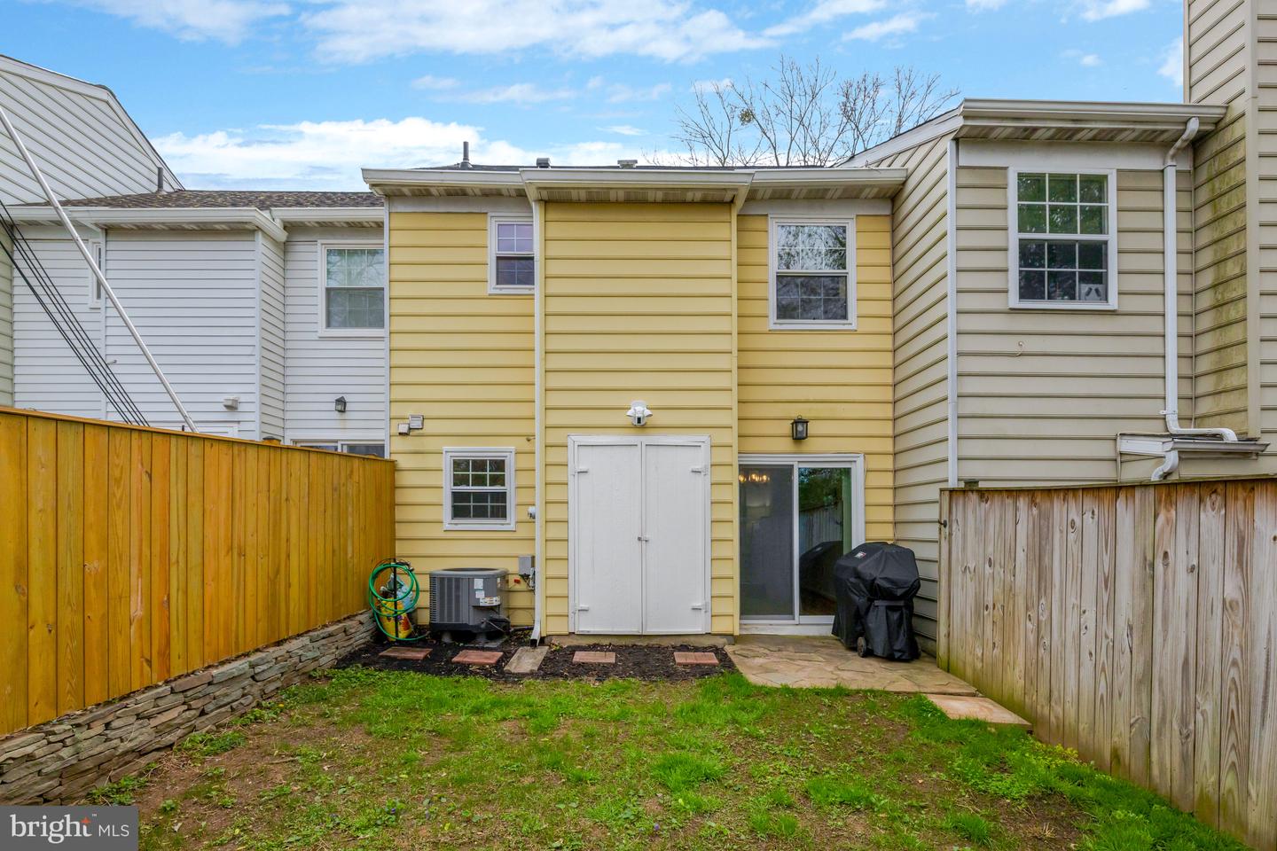 9979 Capperton Dr Property Photo 35
