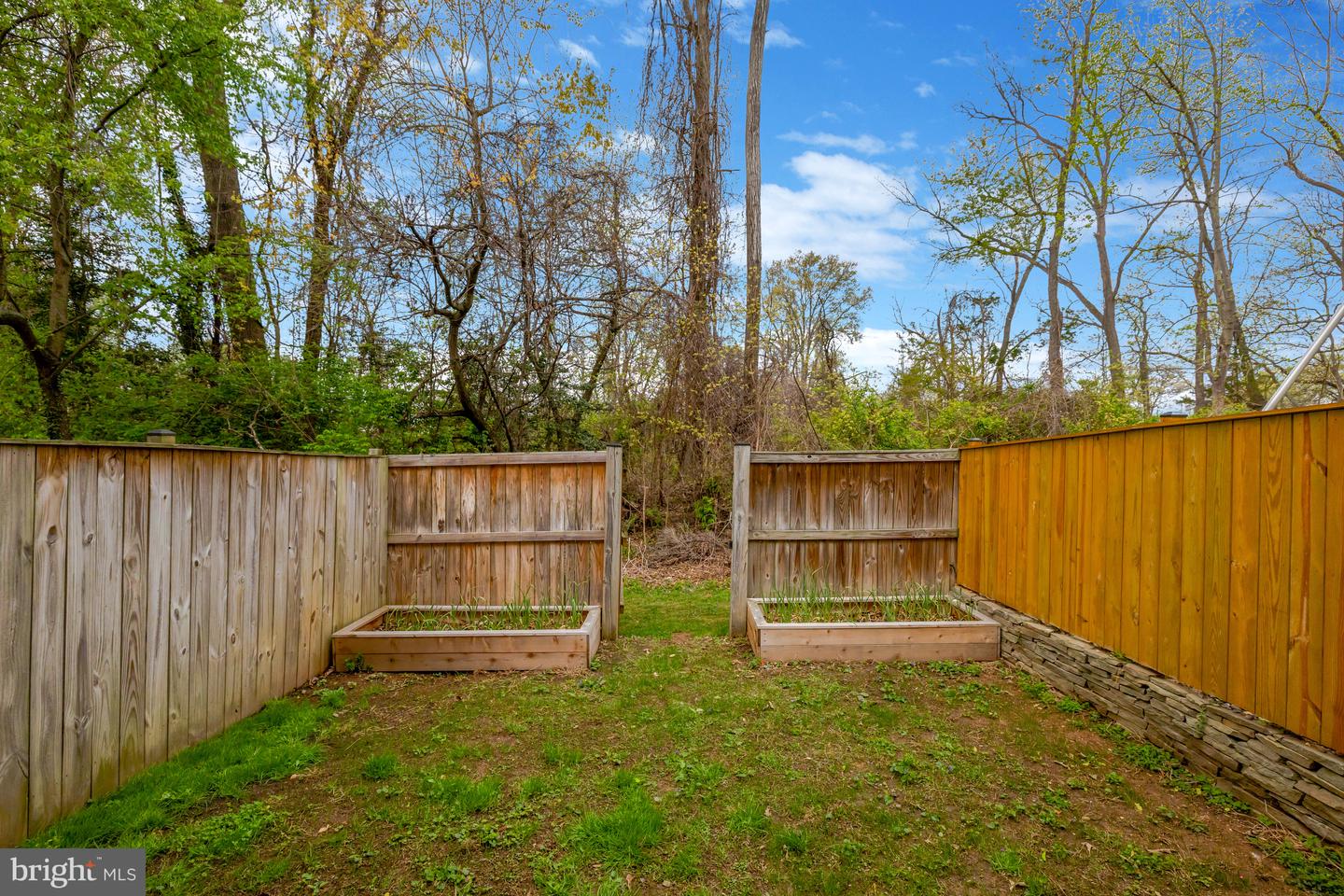9979 Capperton Dr Property Photo 37