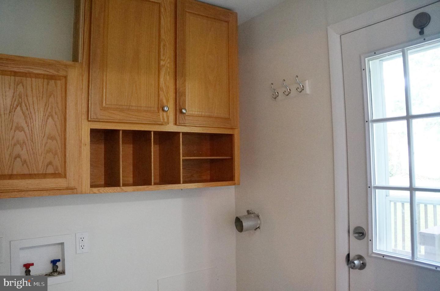3027 Wayne Rd Property Photo 11