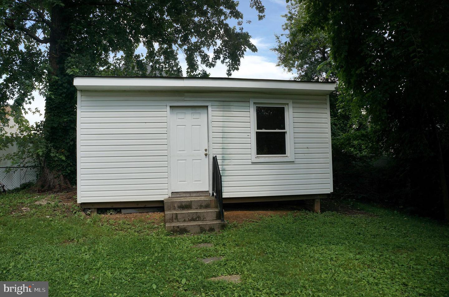 3027 Wayne Rd Property Photo 21