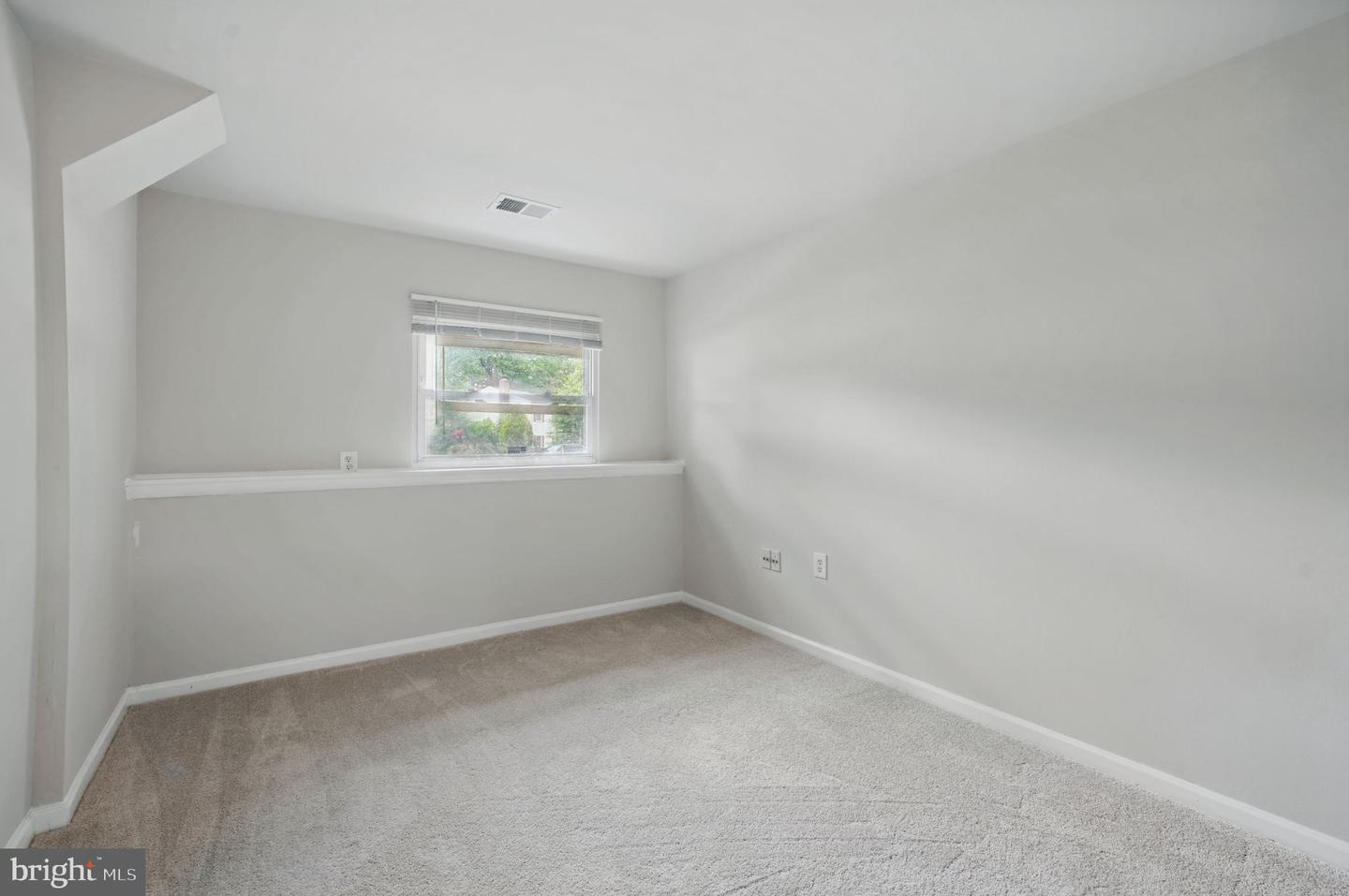 1258 Magnolia Property Photo 23