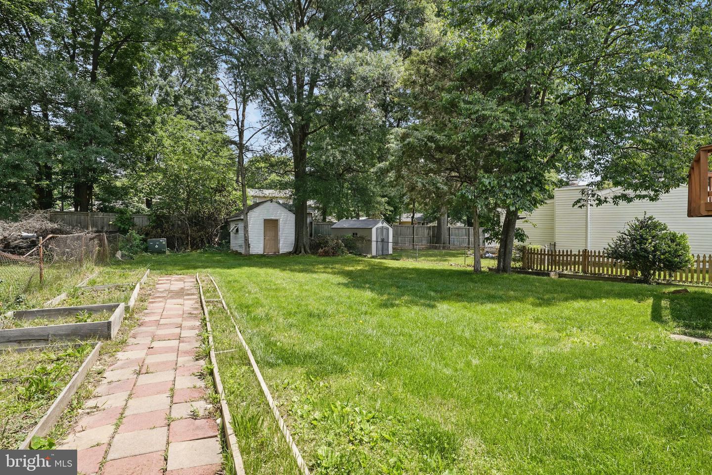 1258 Magnolia Property Photo 42