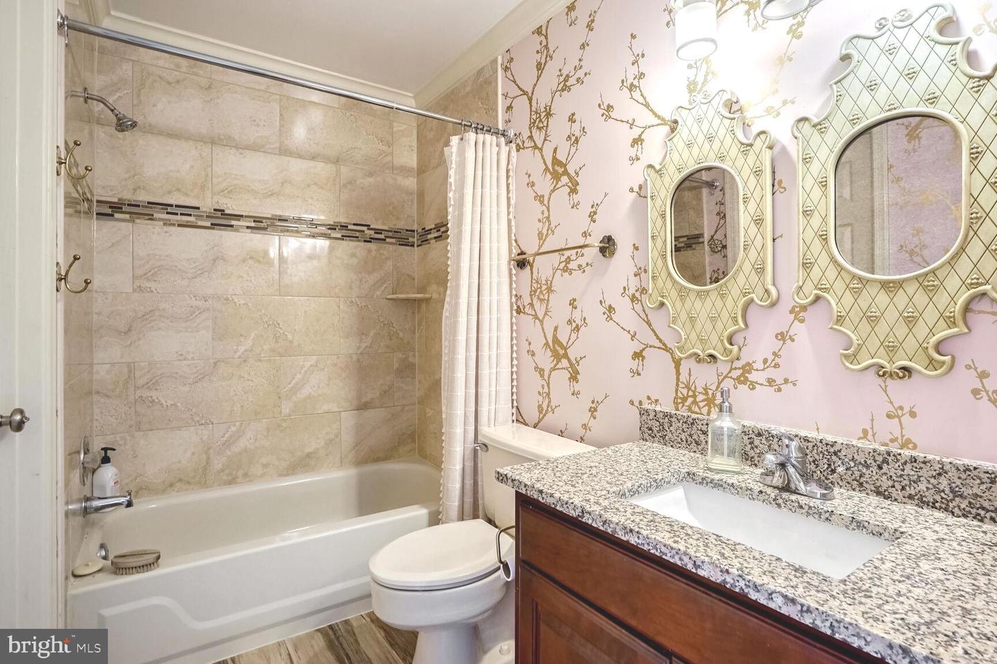 1222 Ranleigh Rd Property Photo 30
