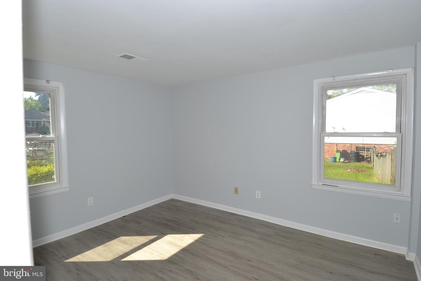 7103 Galgate Dr Property Photo 25