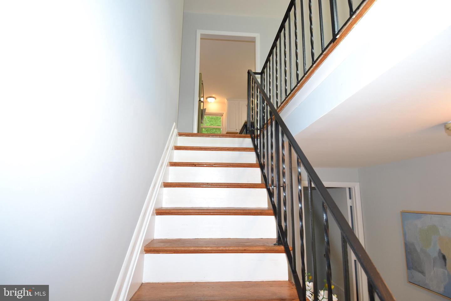 7103 Galgate Dr Property Photo 30