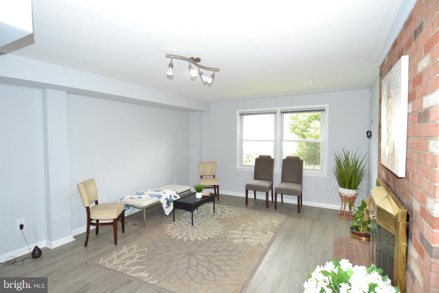 7103 Galgate Dr Property Photo 35