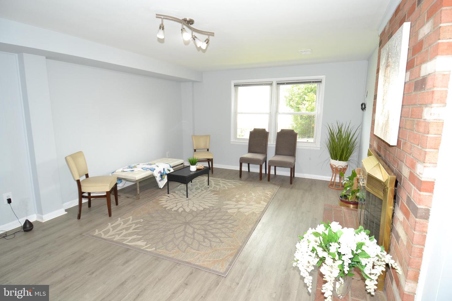 7103 Galgate Dr Property Photo 36