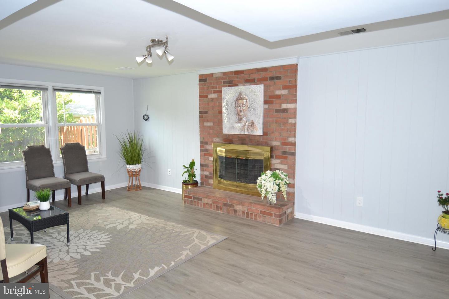 7103 Galgate Dr Property Photo 37