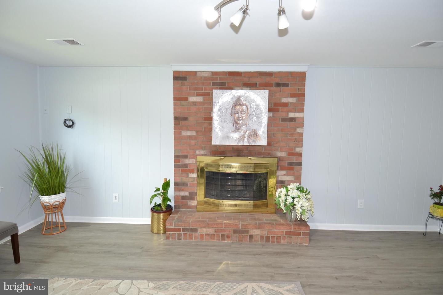 7103 Galgate Dr Property Photo 38