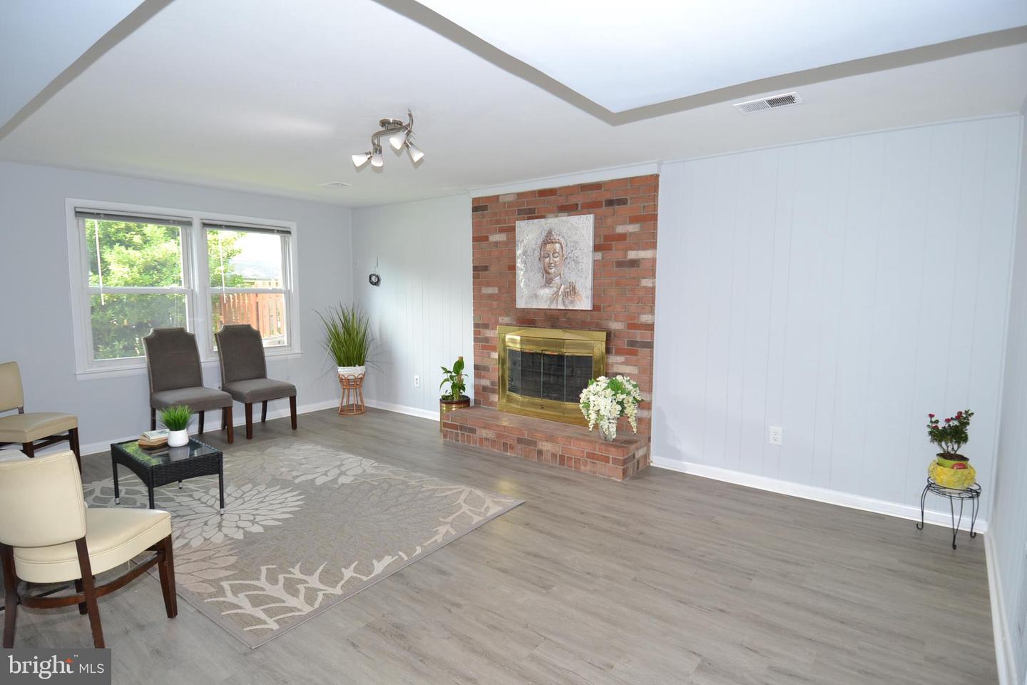 7103 Galgate Dr Property Photo 44