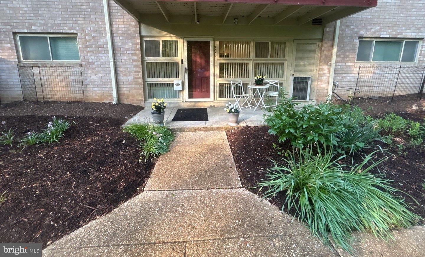 4225-a Americana Dr #4225a Property Photo 1