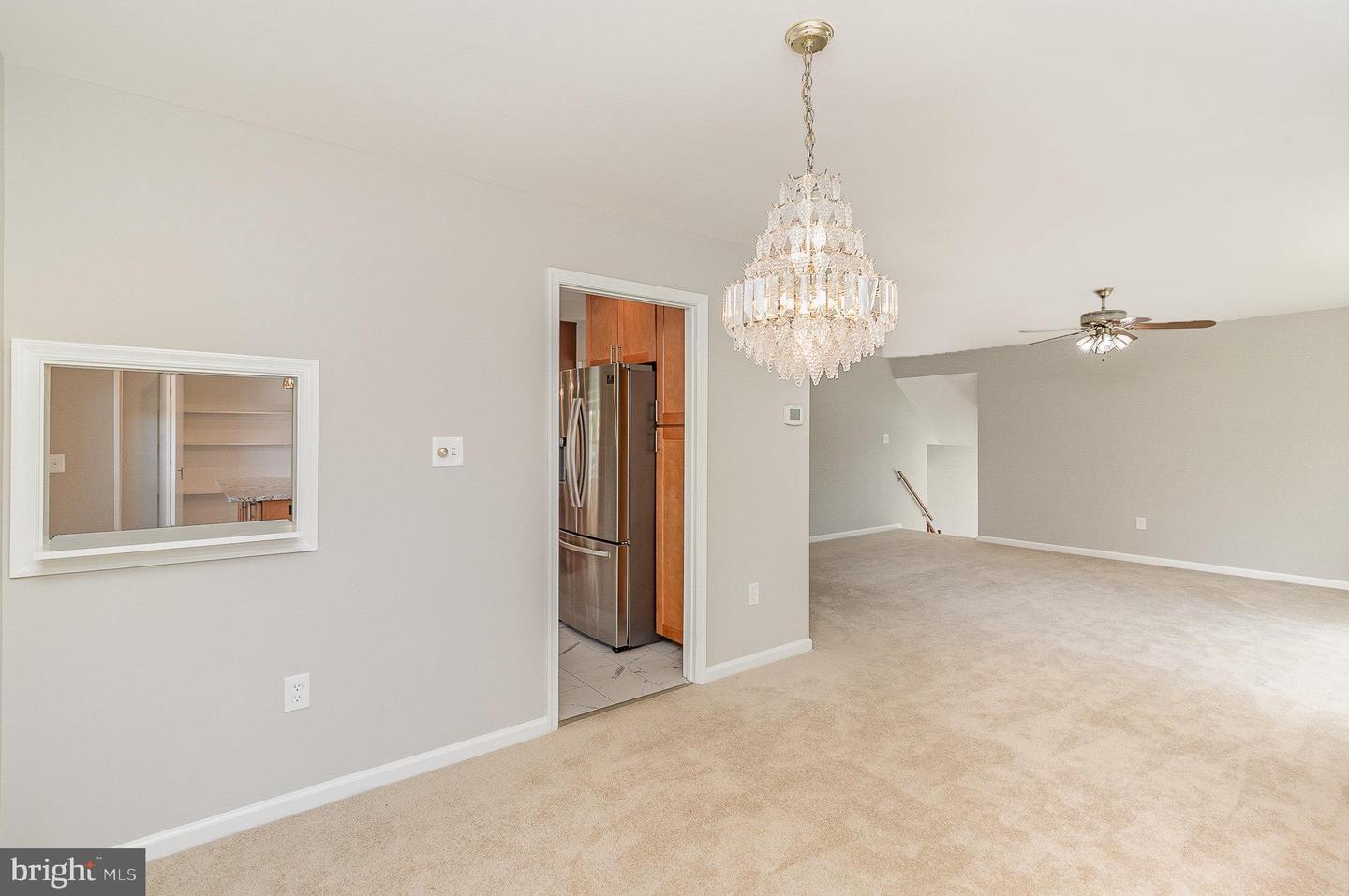 8909 Applecross Ln Property Photo 20