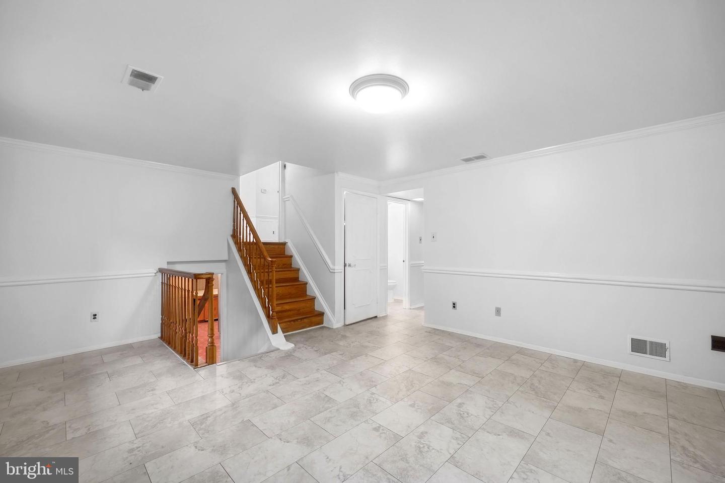 7007 Gillings Rd Property Photo 14