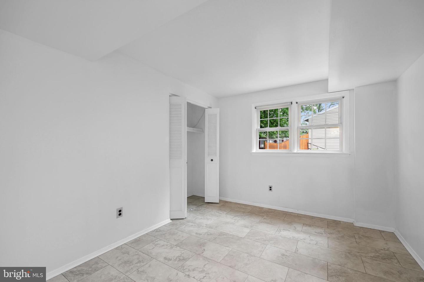 7007 Gillings Rd Property Photo 17