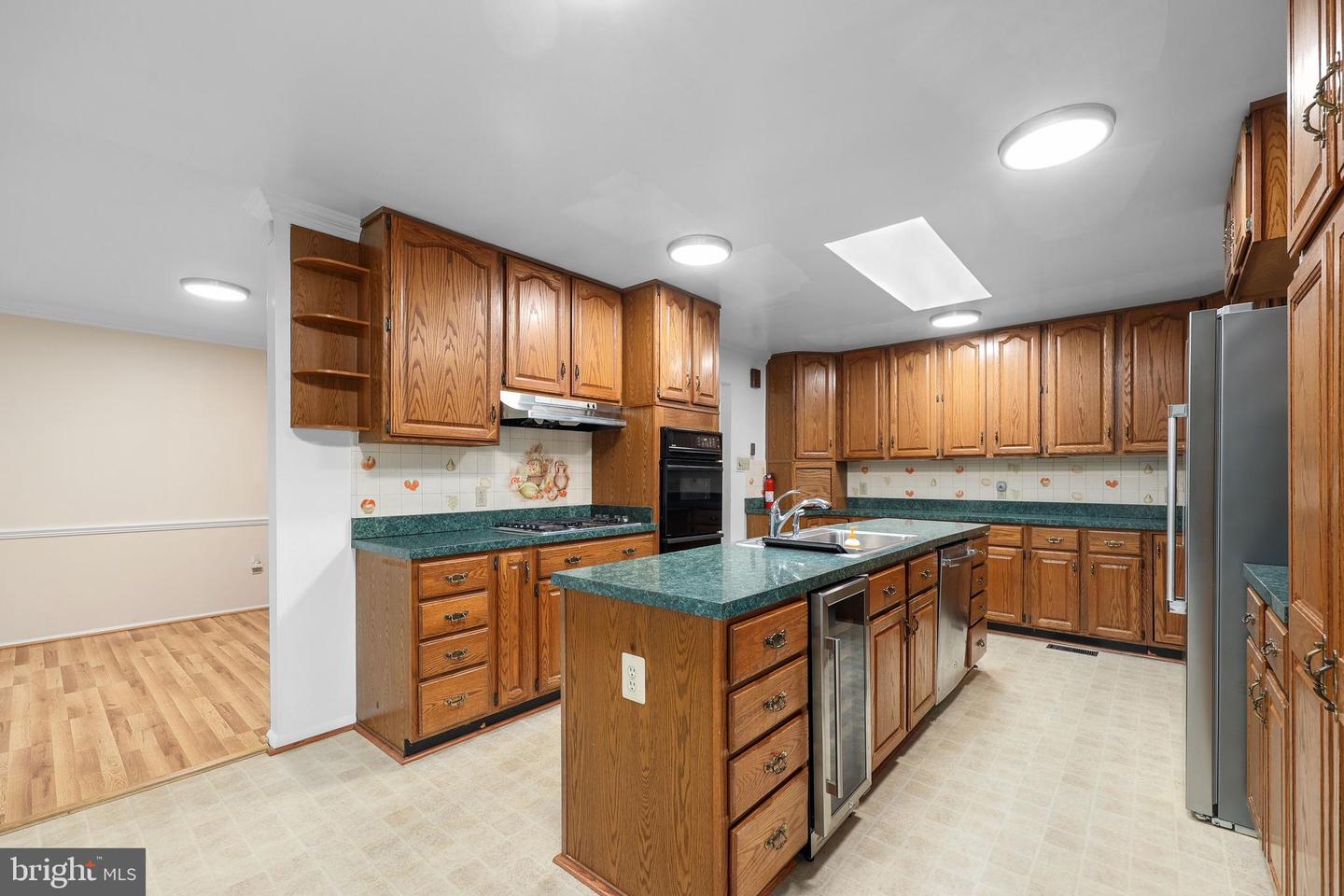 7007 Gillings Rd Property Photo 24