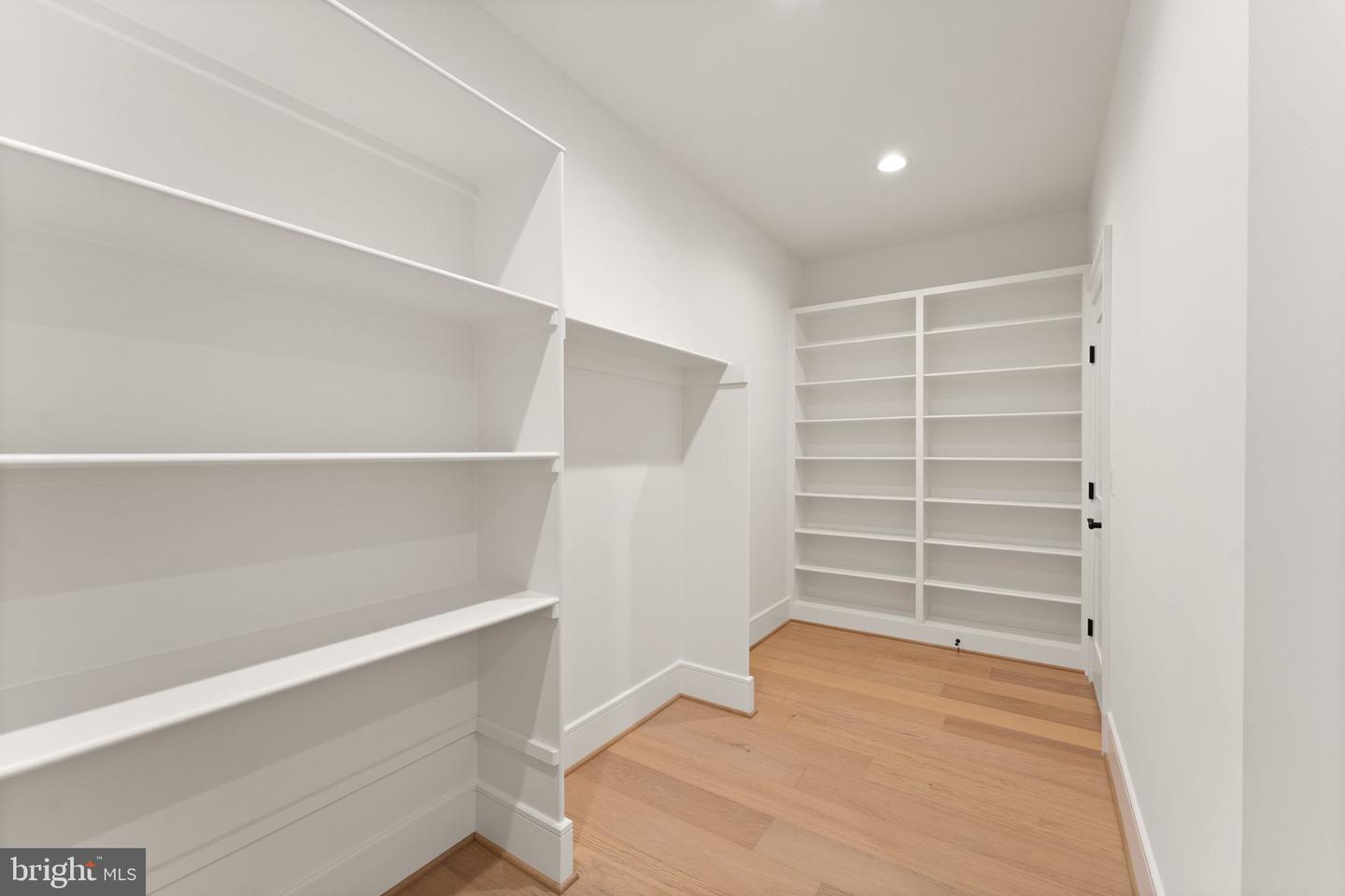 11121 Elmview Pl Property Photo 38