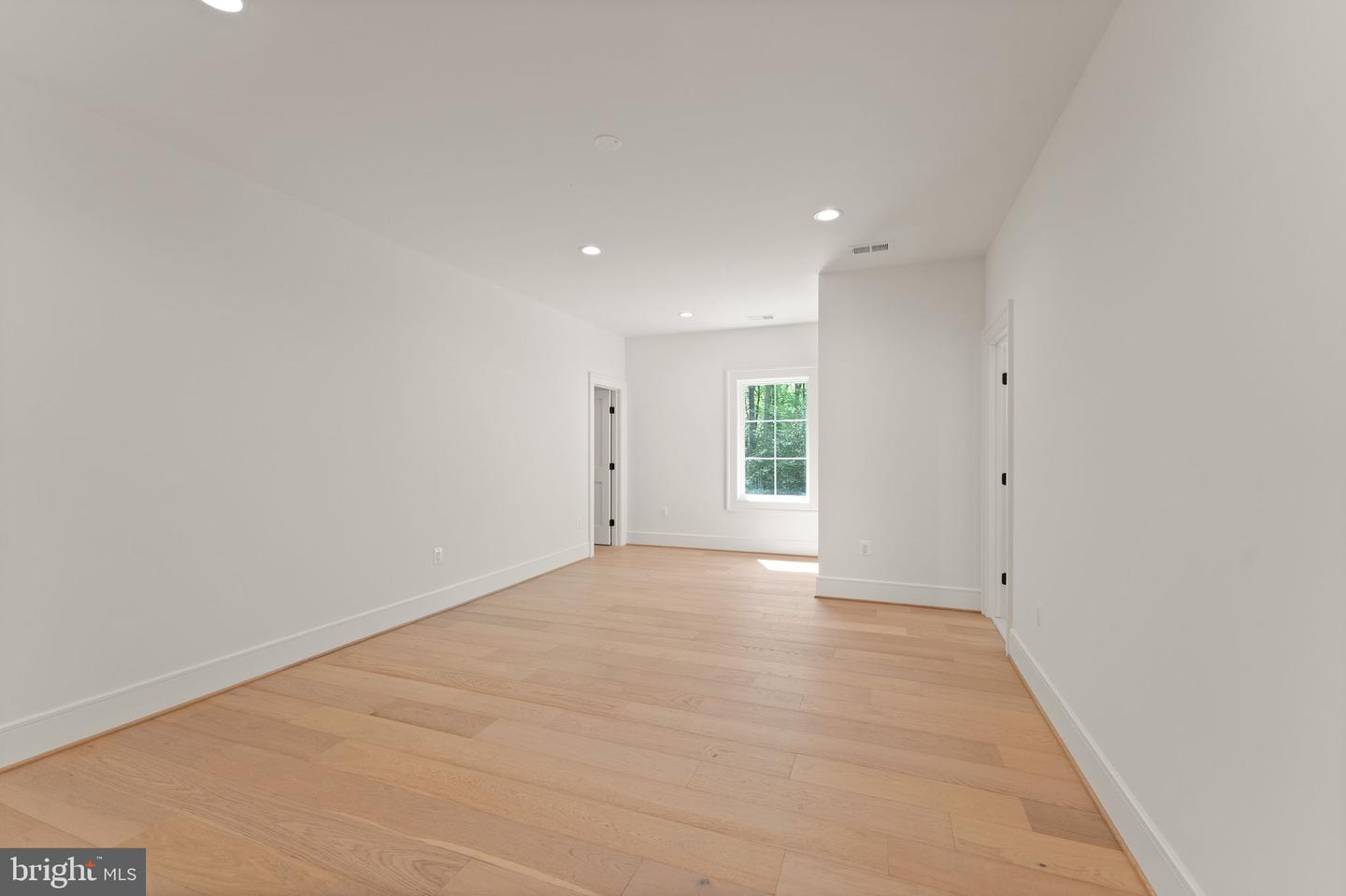 11121 Elmview Pl Property Photo 40