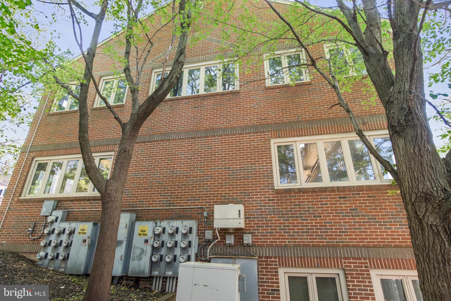 5661 Columbia Pike #3421-102 Property Photo 32