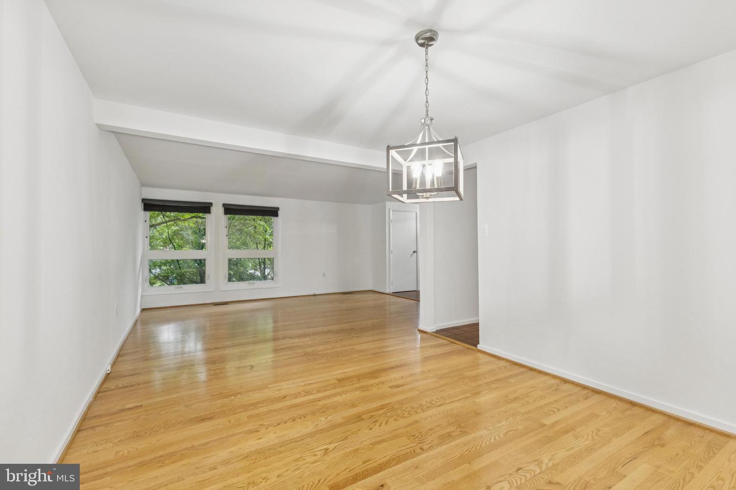 11234 Hunting Horn Ln Property Photo 15