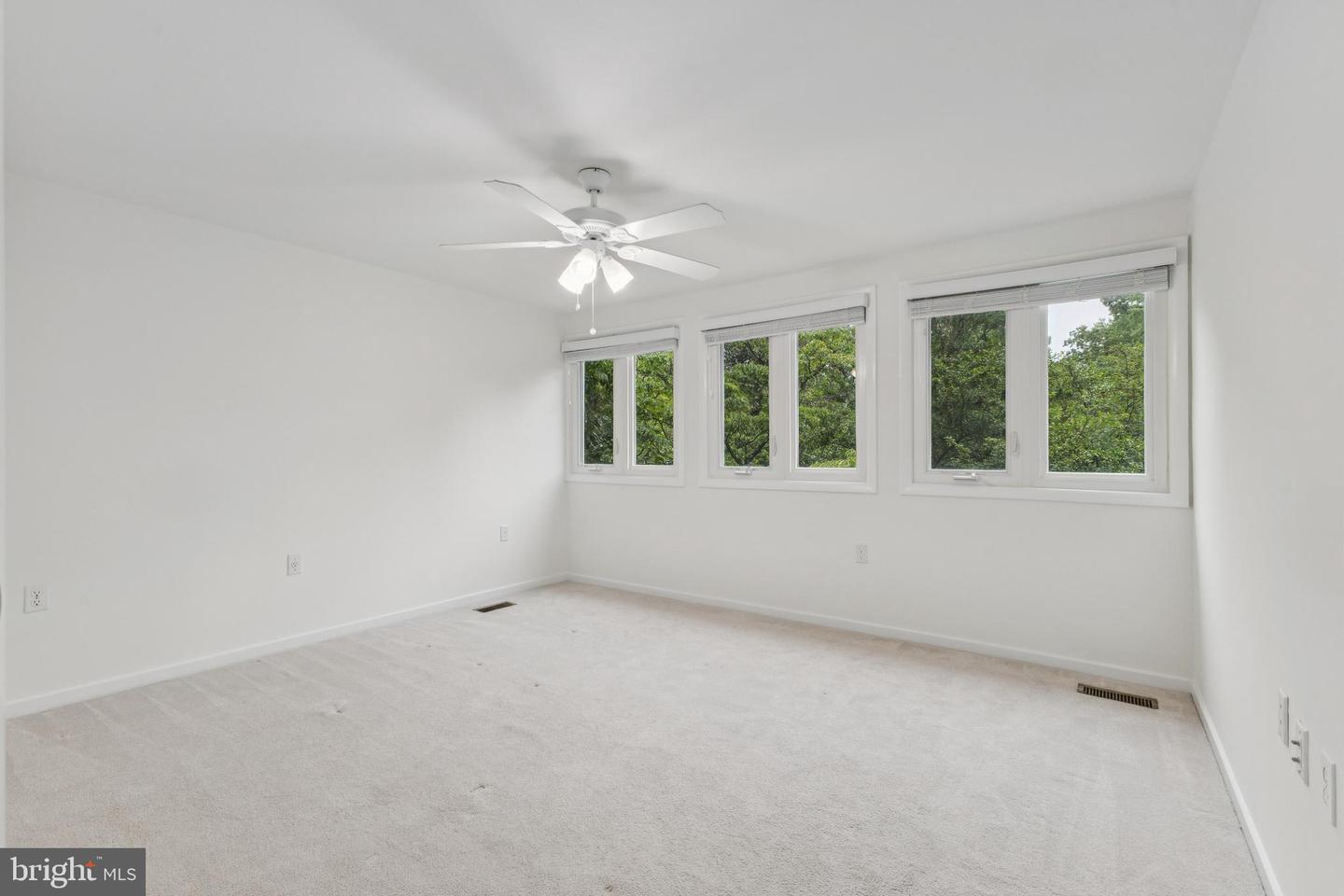 11234 Hunting Horn Ln Property Photo 25