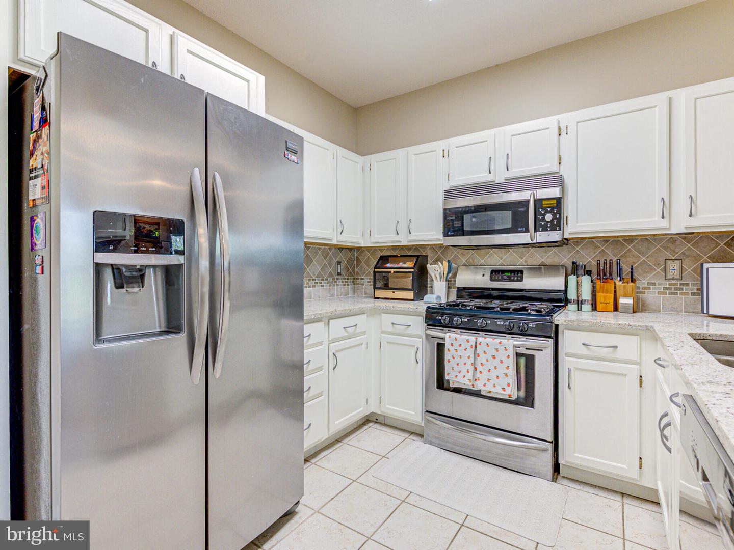 1720 Lake Shore Crest Dr #35 Property Photo 18