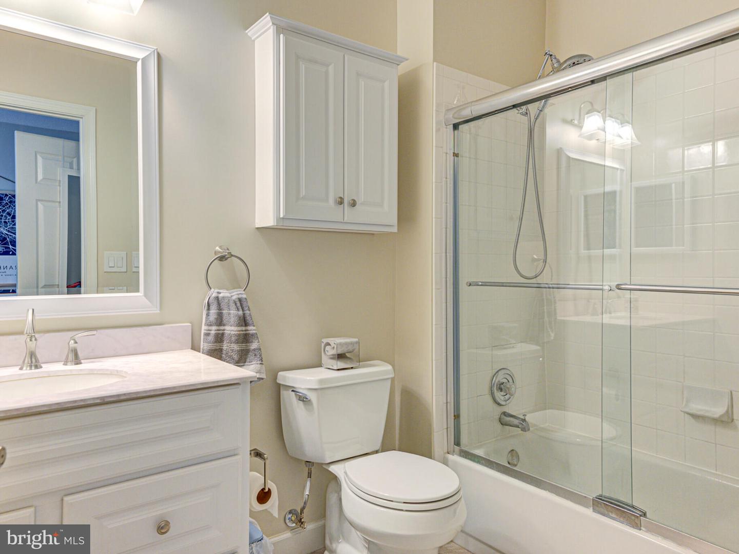 1720 Lake Shore Crest Dr #35 Property Photo 27
