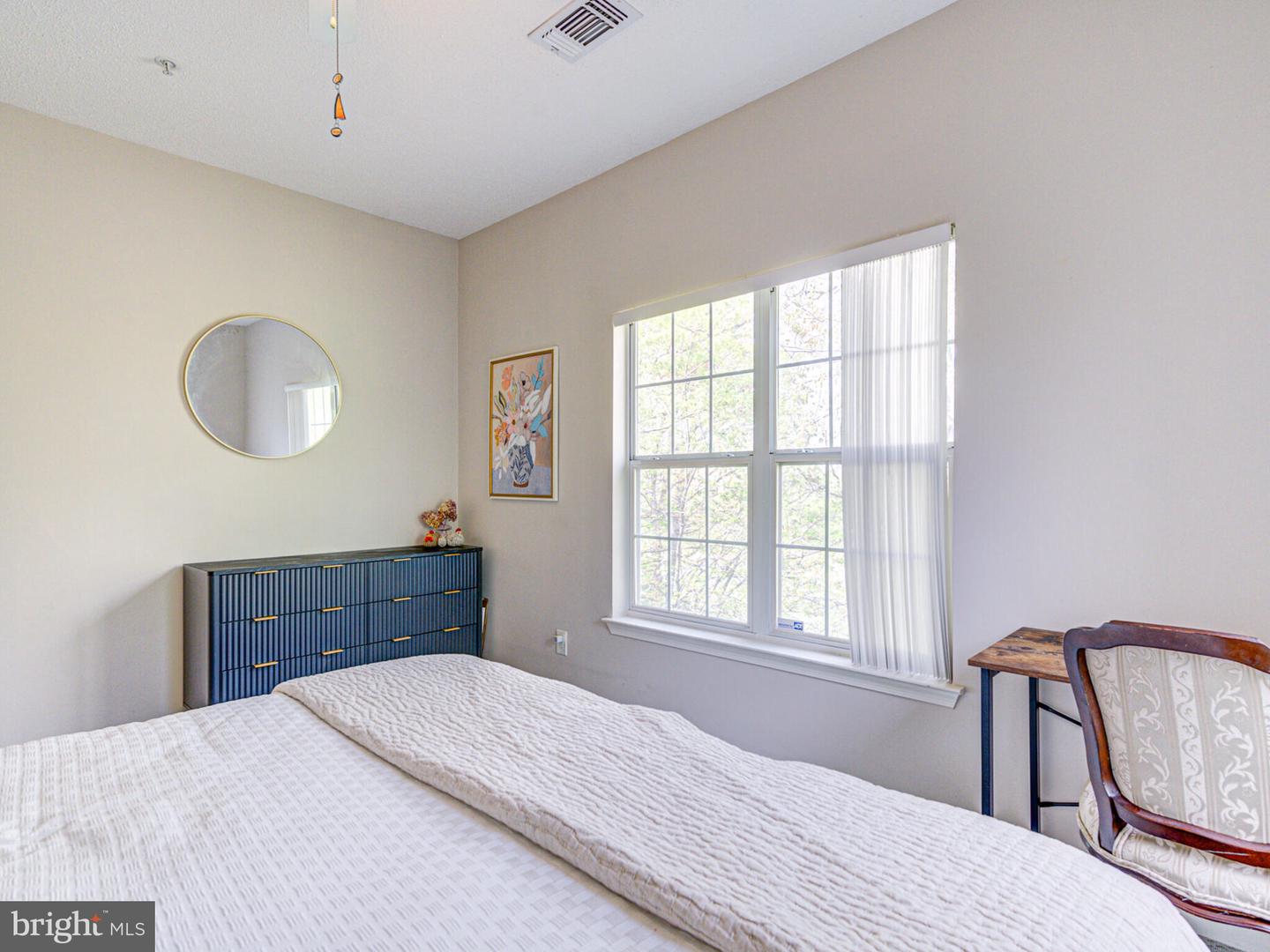 1720 Lake Shore Crest Dr #35 Property Photo 31