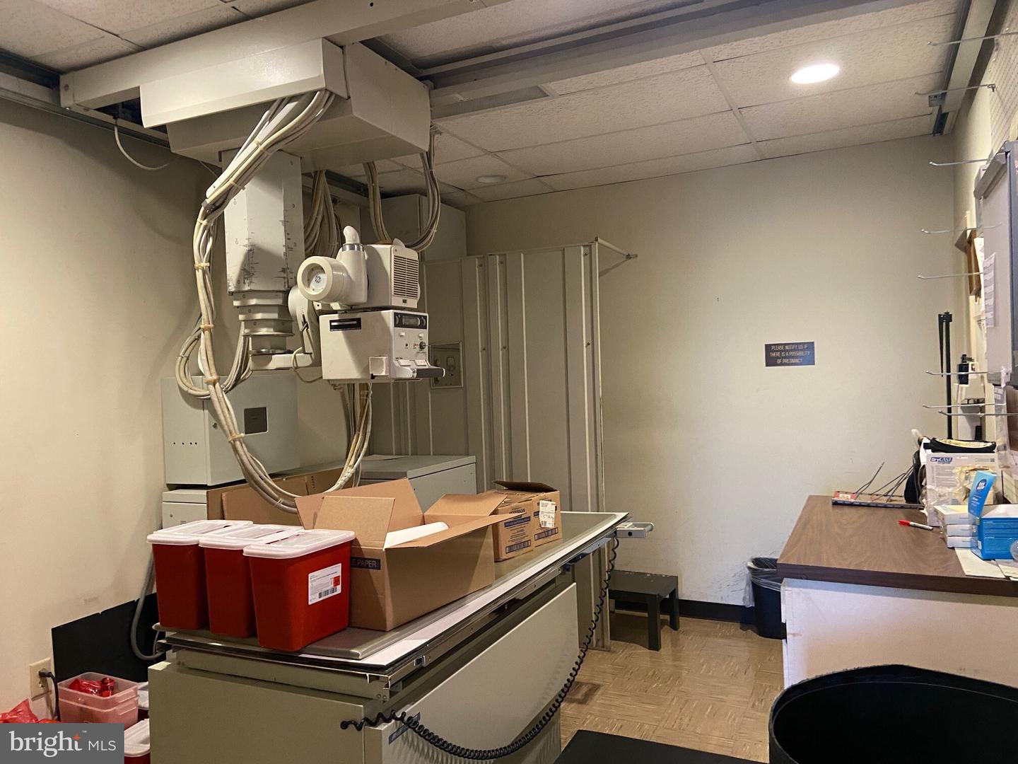 133 Maple Ave E #300 Property Photo 9