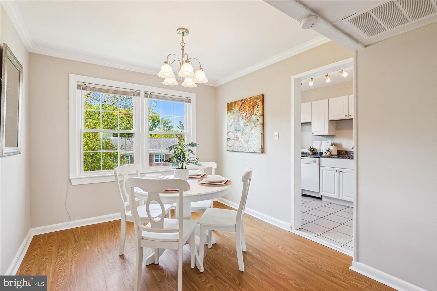 6624 Boulevard Vw #c1 Property Photo 9