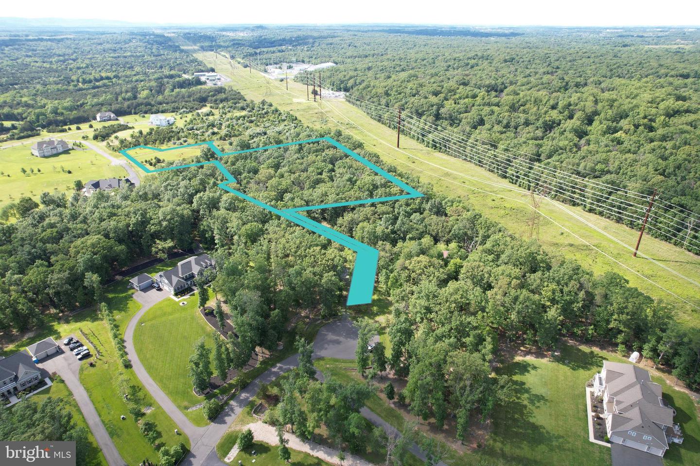 6500 Bull Run Woods Trl Property Photo 2