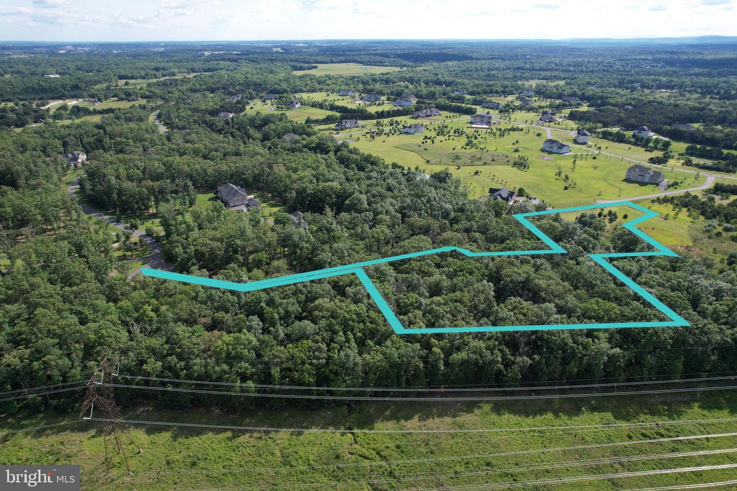 6500 Bull Run Woods Trl Property Photo 5