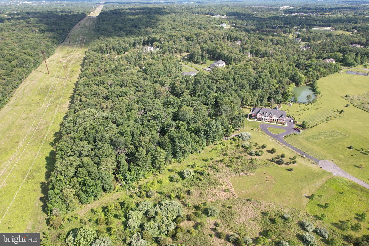 6500 Bull Run Woods Trl Property Photo 6