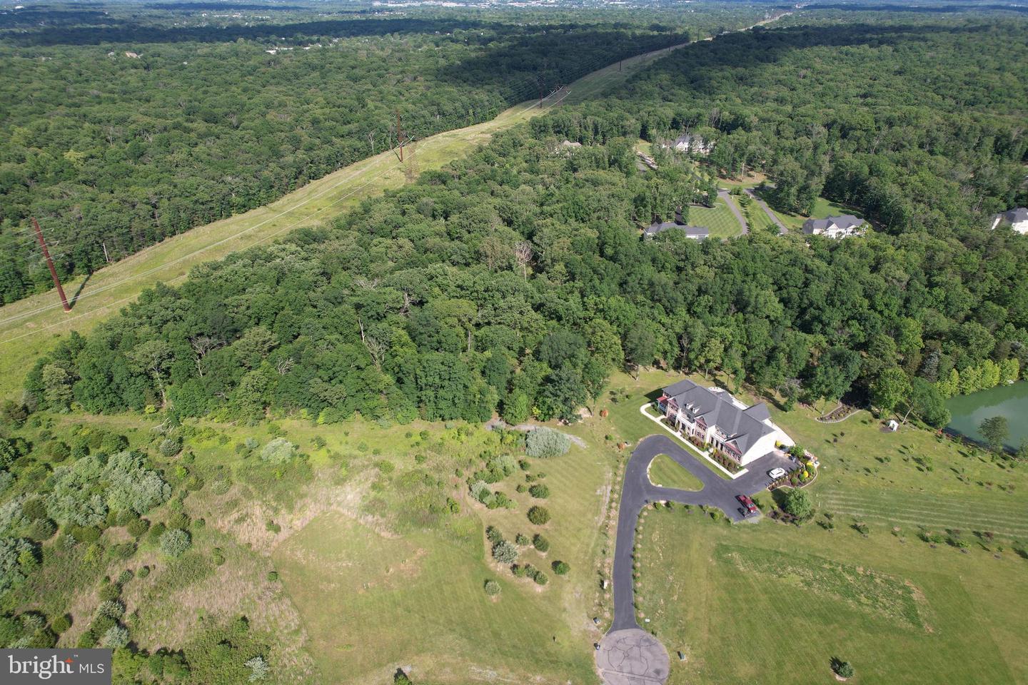 6500 Bull Run Woods Trl Property Photo 13