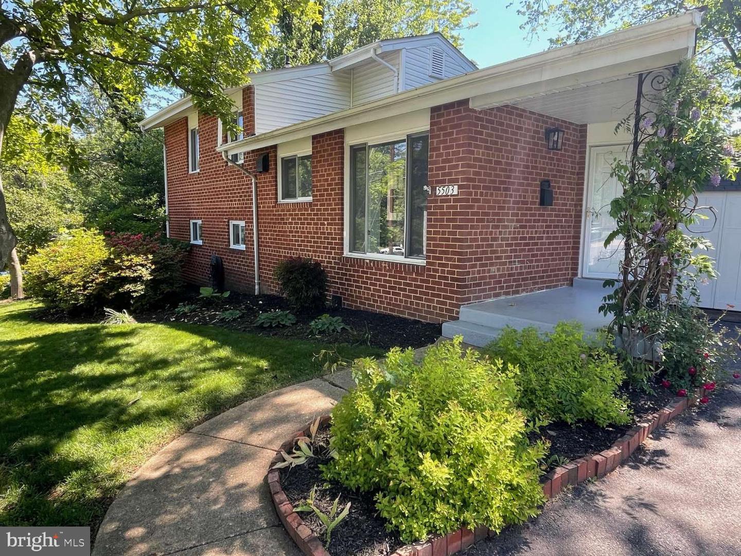 5503 Sheldon Dr Property Photo 1