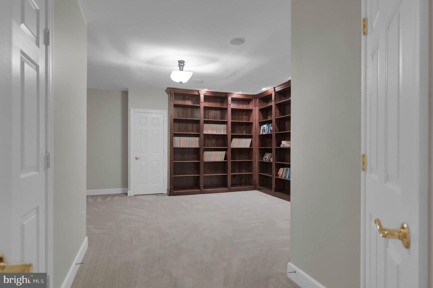 10323 Regency Station Dr Property Photo 50