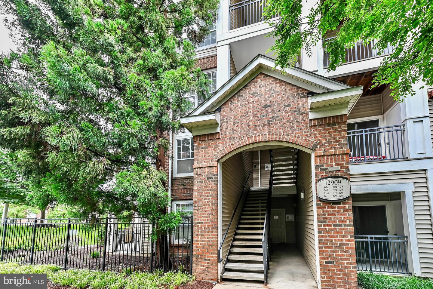 12909 Centre Park Cir #306 Property Photo 2