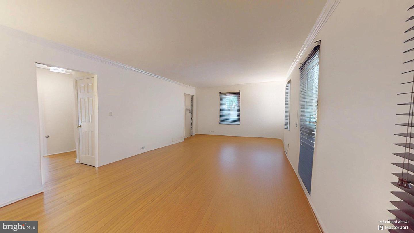 6279 Walkers Croft Way Property Photo 35