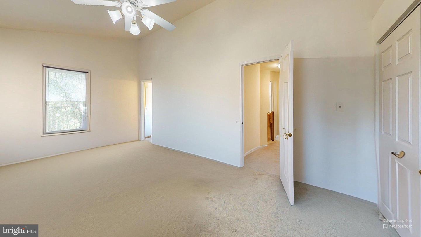 6279 Walkers Croft Way Property Photo 49