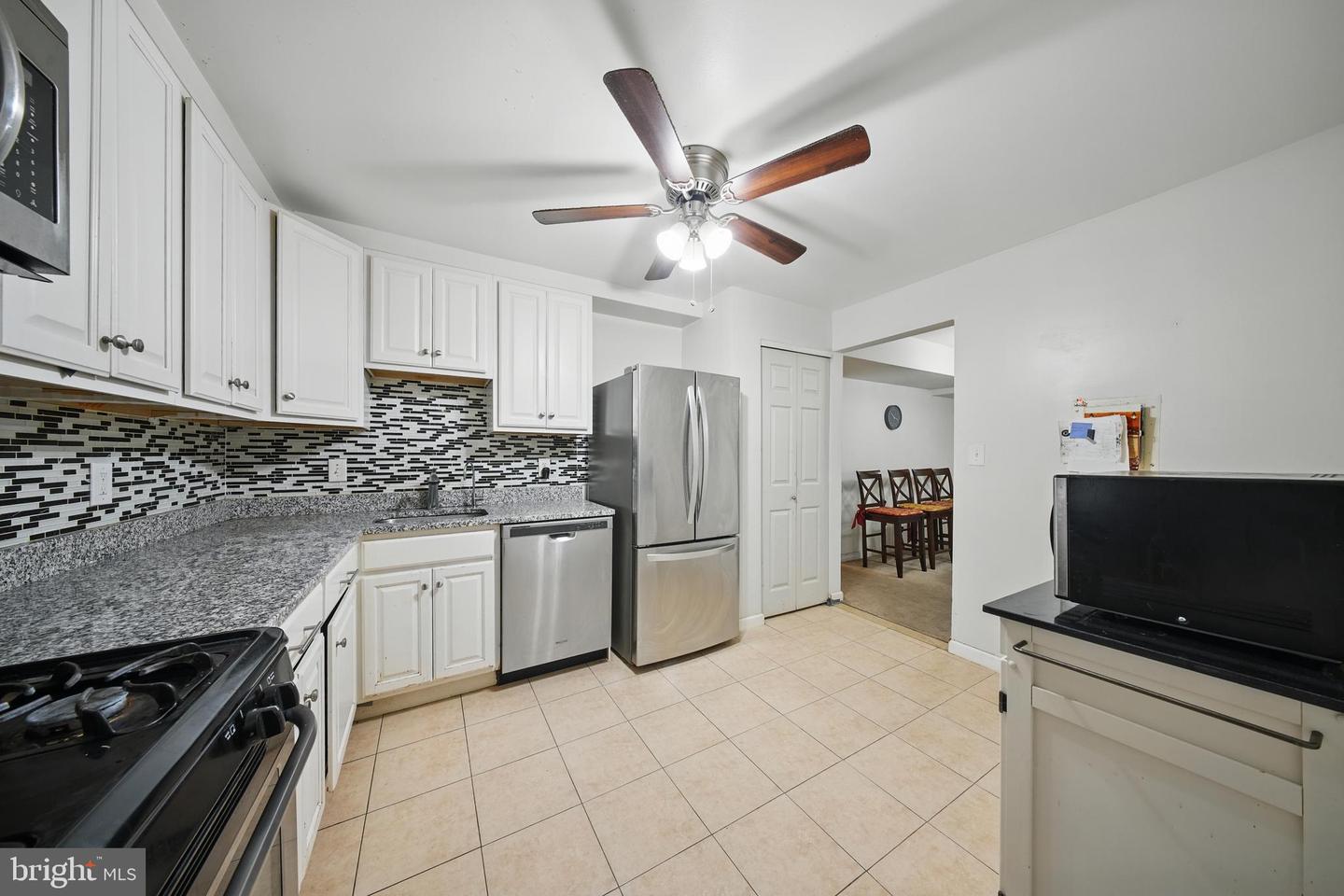 4408 Island Pl #t2 Property Photo 4