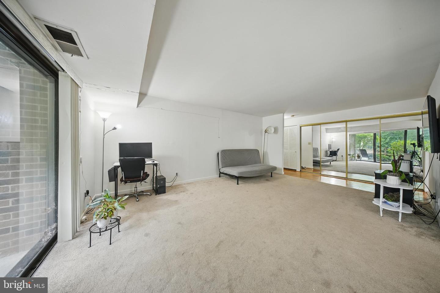 4408 Island Pl #t2 Property Photo 7