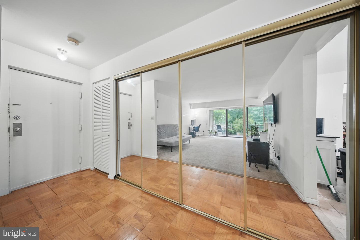4408 Island Pl #t2 Property Photo 9