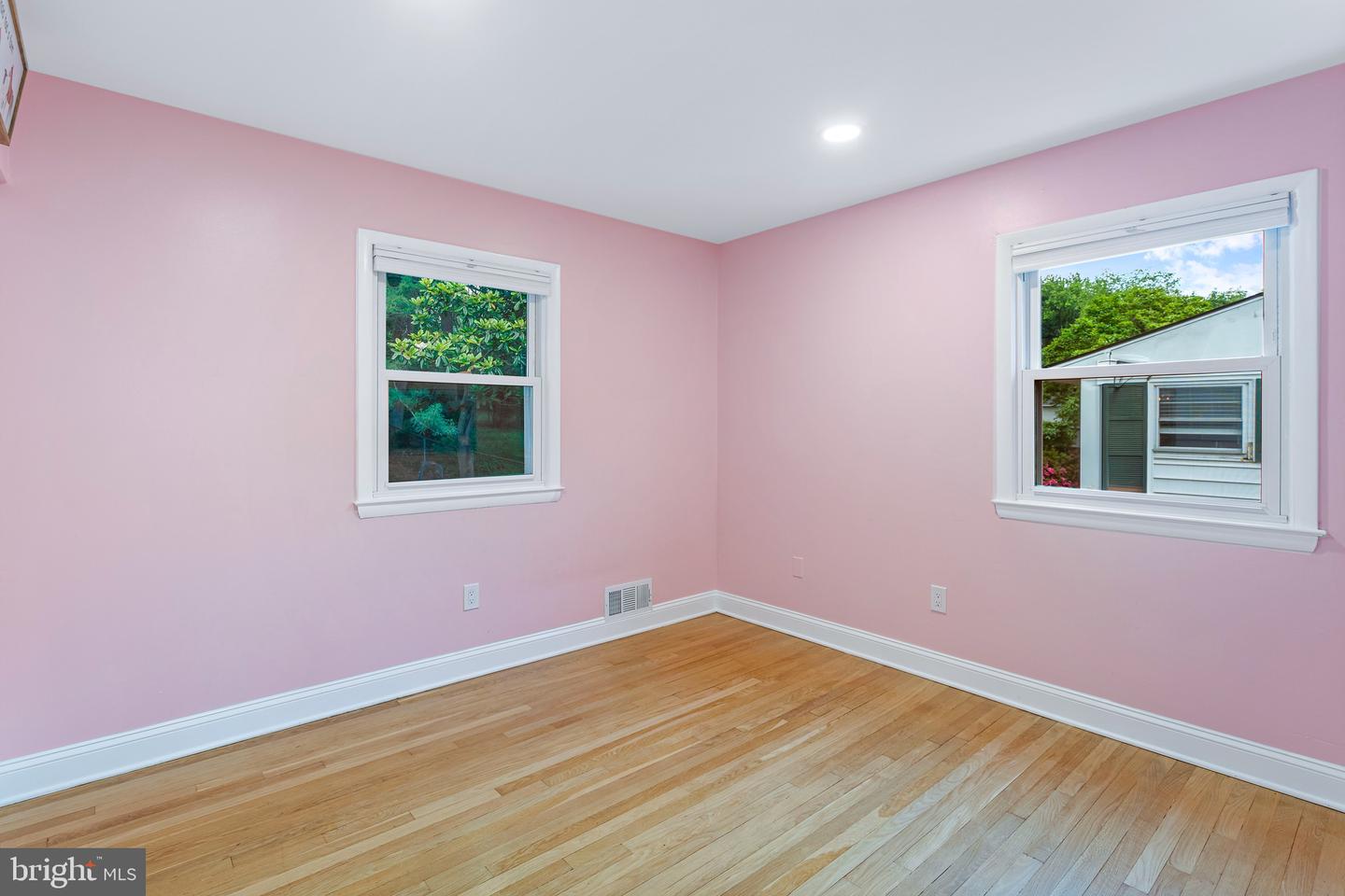 109 Patrick St Se Property Photo 26