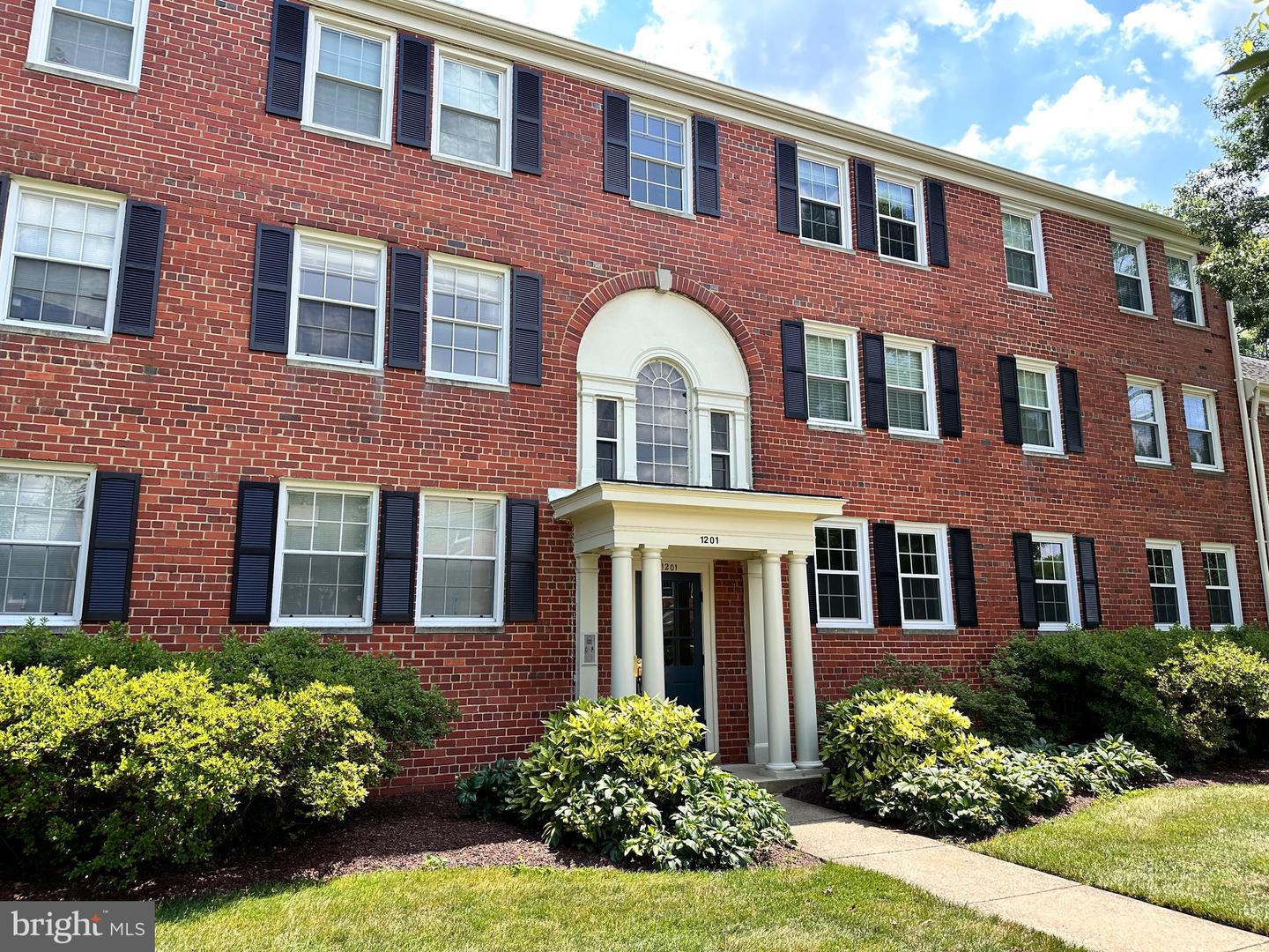1201 BELLE VIEW BLVD #A2 Property Photo 1