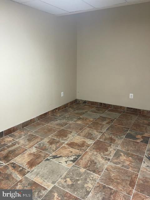 2875 Towerview Rd #2nd Floor Suite Property Photo 33